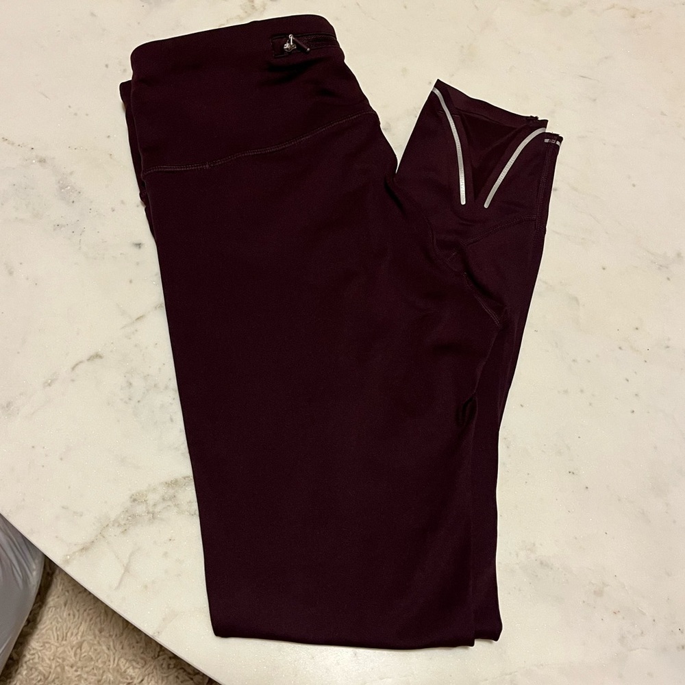 Athleta 7/8 compression tights